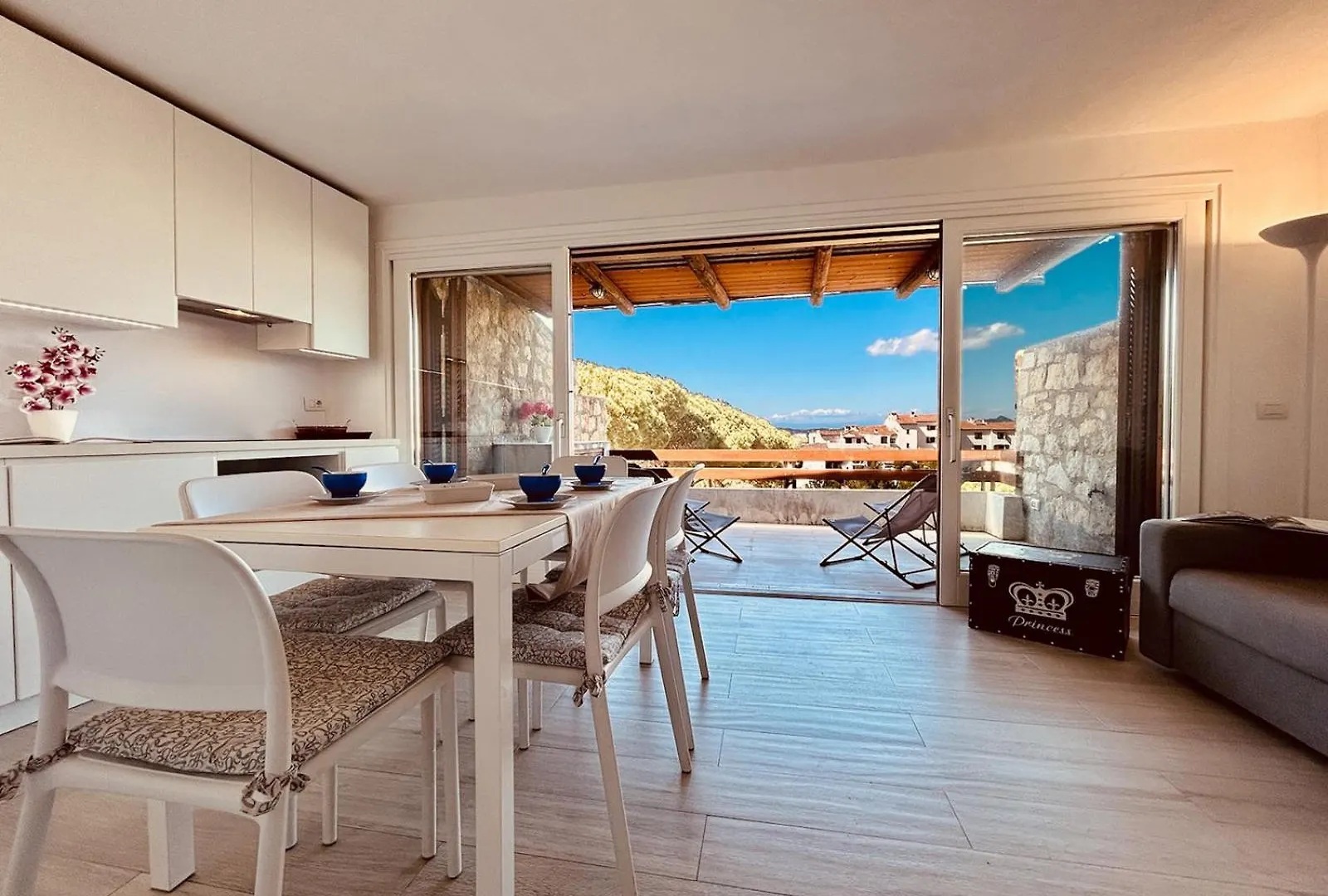 Villa La Terrazza Di Baja Sardinia F 0*,  Italia